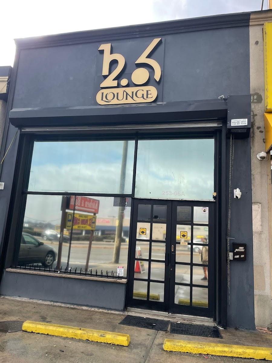 12.6 Lounge