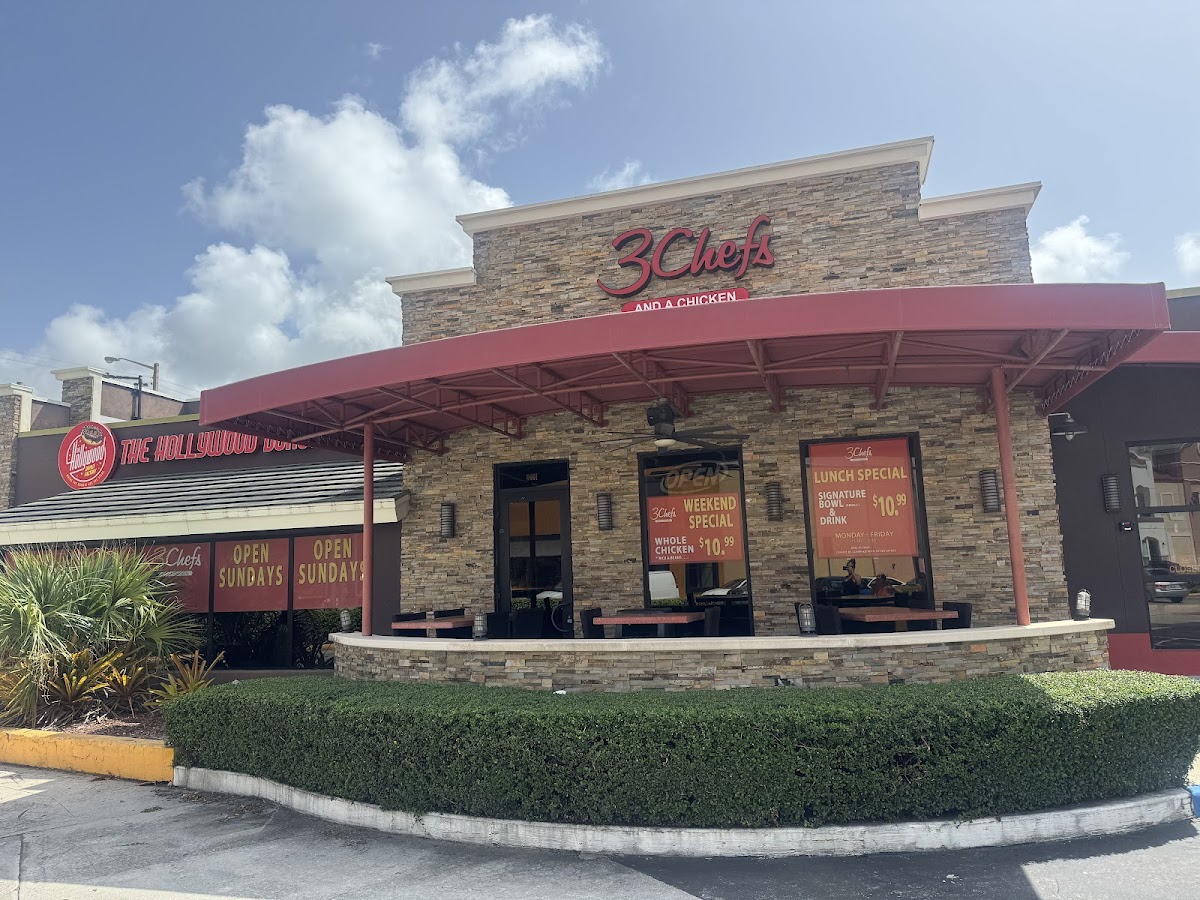 3 Chefs And A Chicken