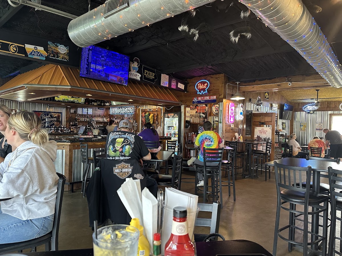 Angle Inn