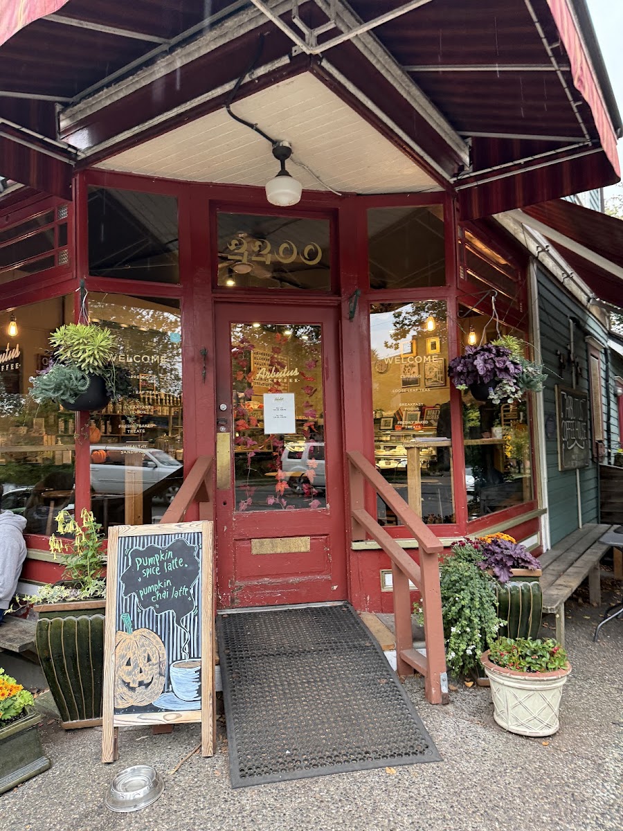 Arbutus Coffee