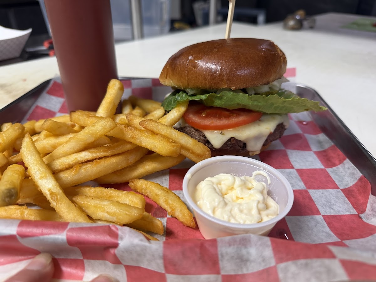 Archey's Bar & Grill