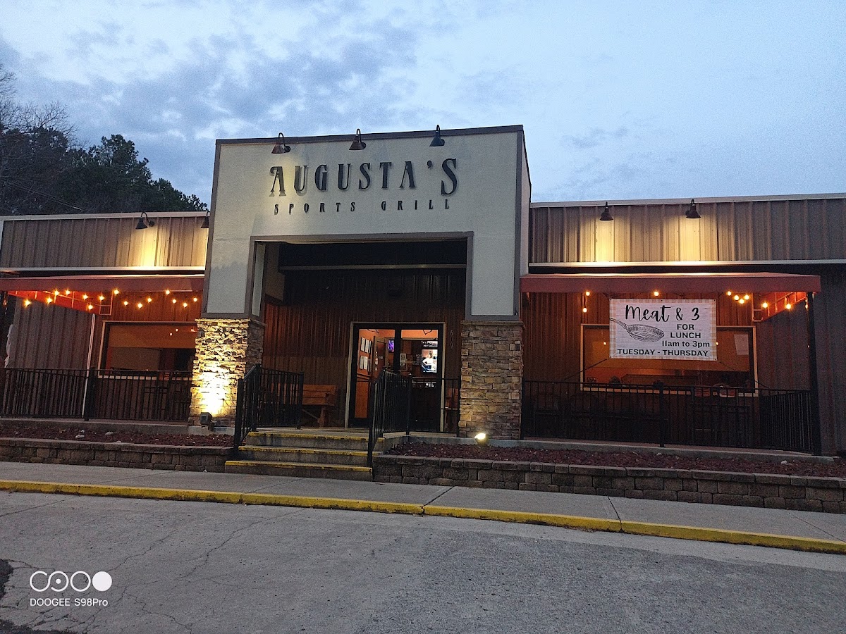 Augusta's Sports Grill