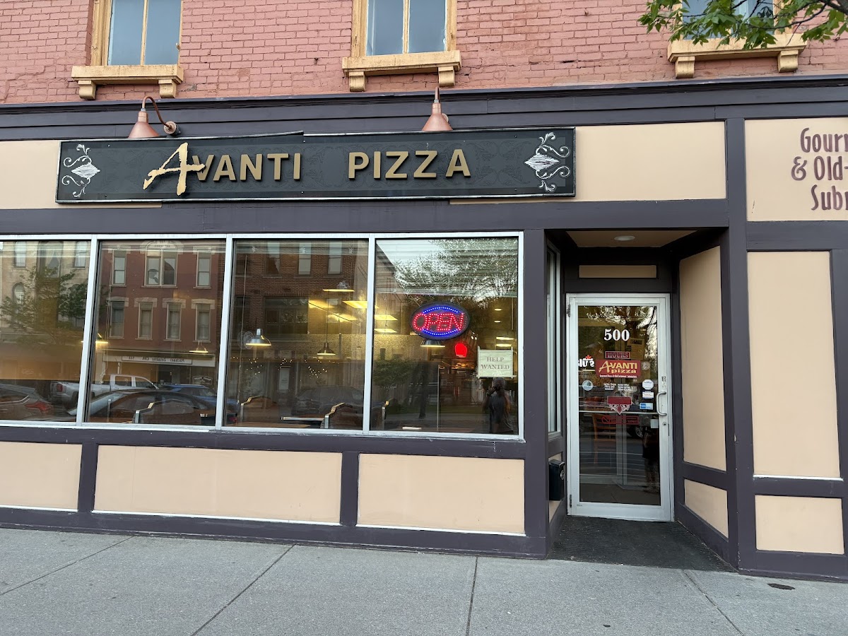 Avanti Pizza & Wood-Fired Kitchen