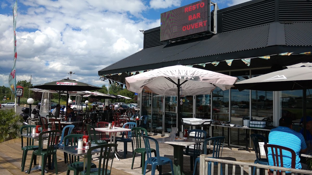 B-Sports (Le Boulevard Des Sports) - Resto-Bar Sportif & Terrasse