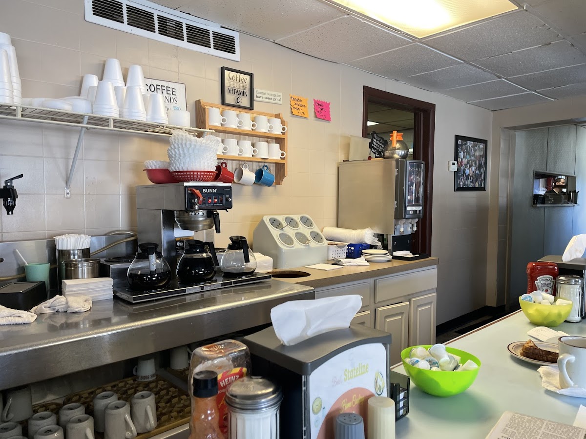 Barb's State Line Restaurant