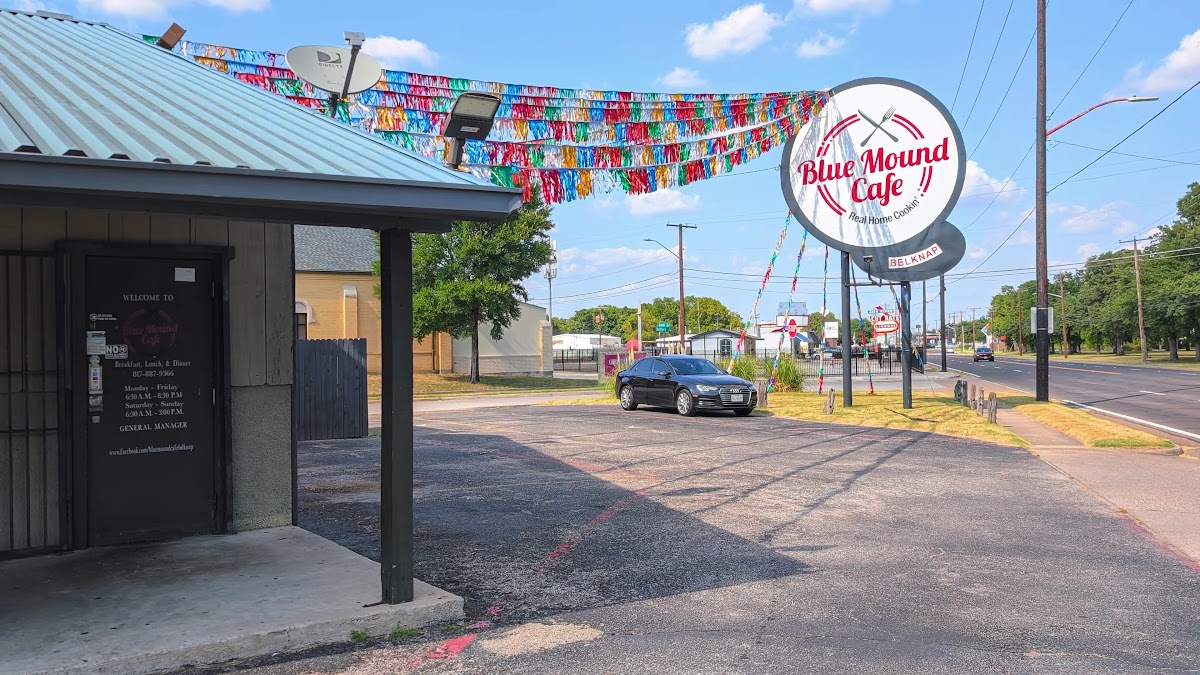 Blue Mound Cafe - Belknap