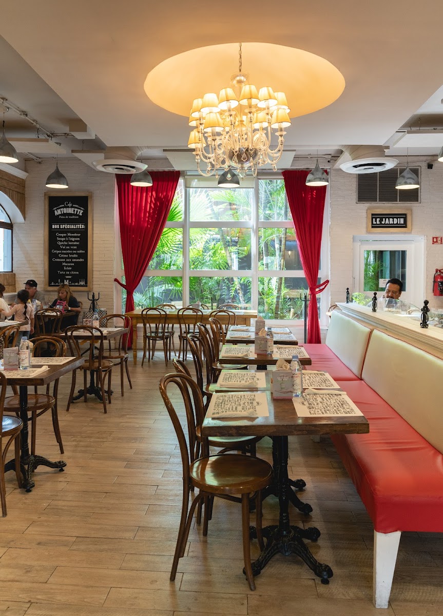 Café Antoinette Mayakoba