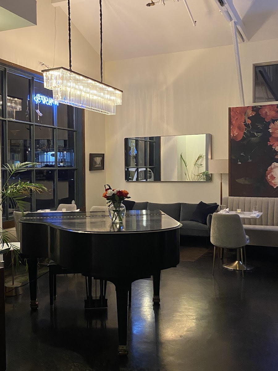 Carriage House Arcata Restaurant