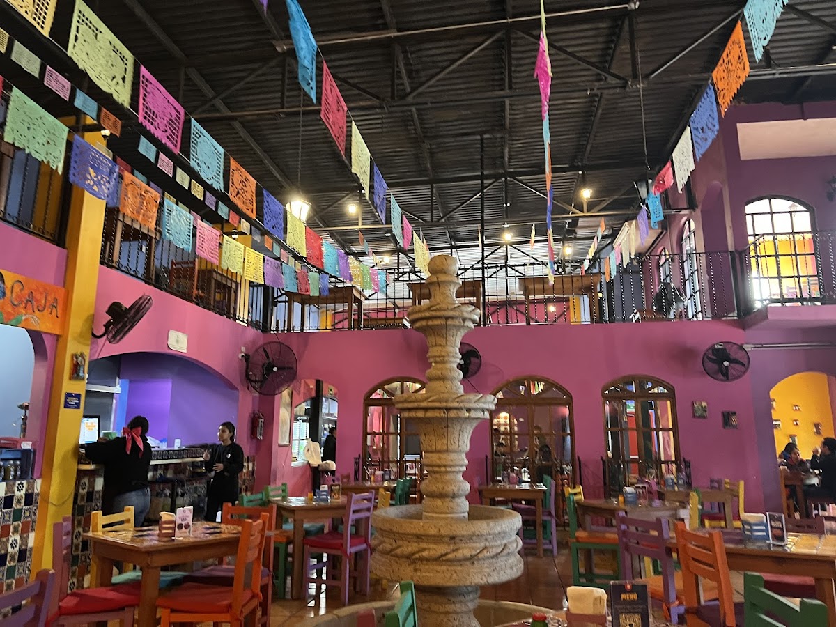 Catrinas Chilaquiles Cumbres