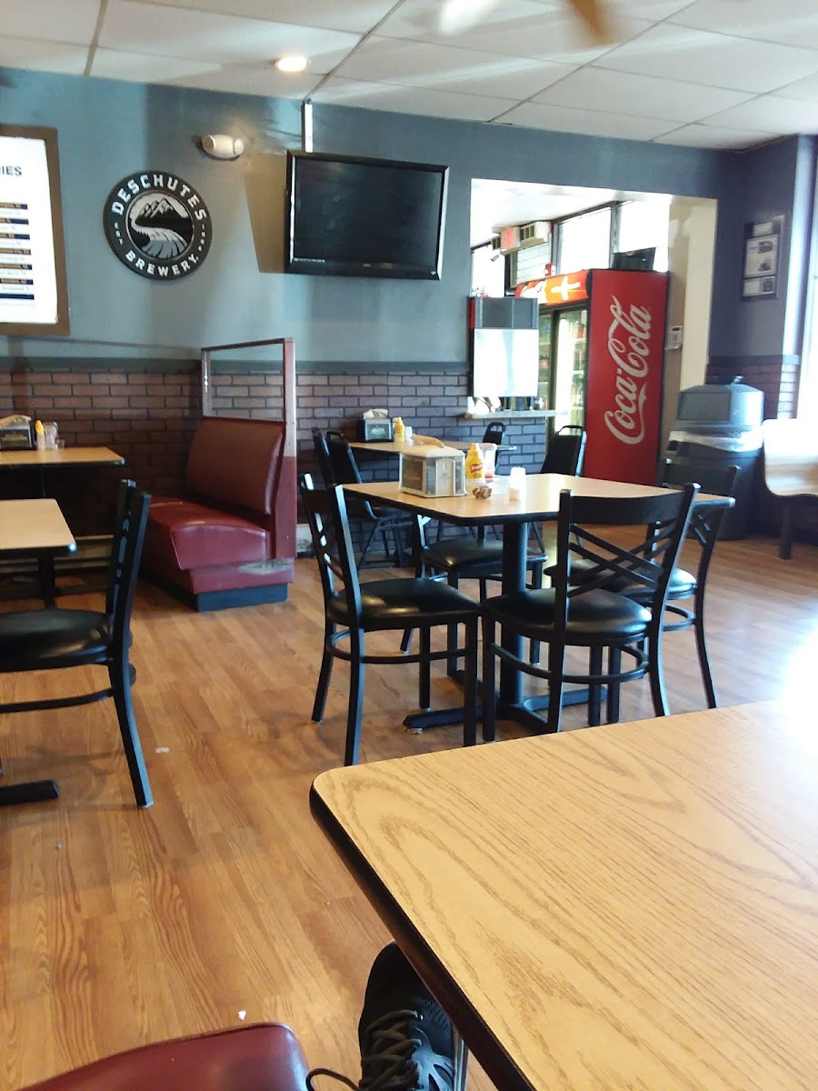 Center City Steaks & Pizza