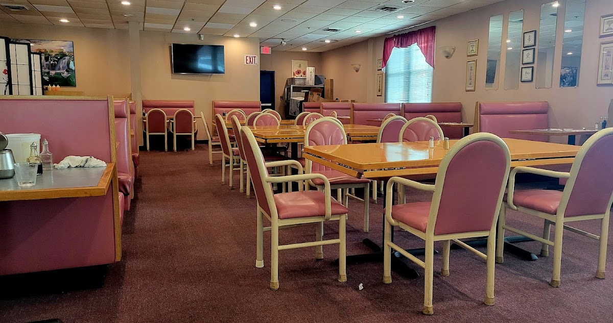 China Lake Restaurant