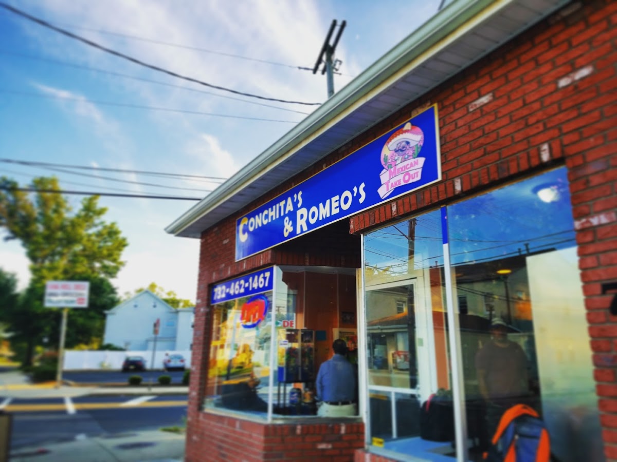 Conchita's Y Romeo's