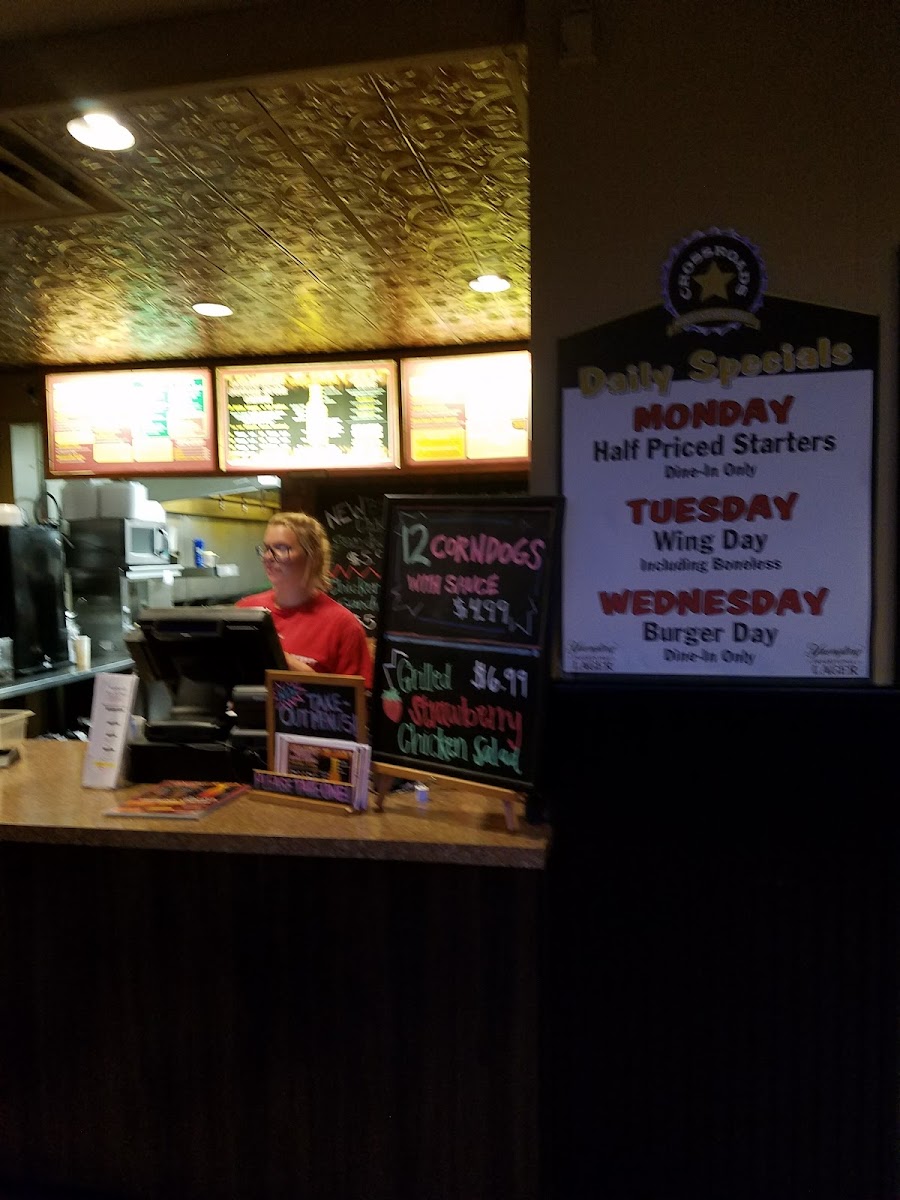 Crossroads Sports Bar & Grill