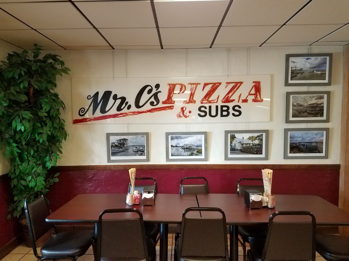 C's Pizza & Subs