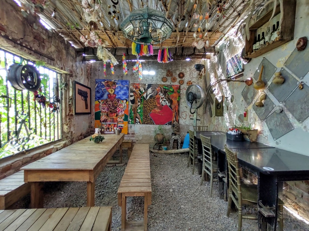 Cubamanta Mariscos Y Algo Mas