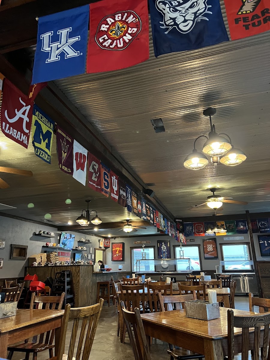 Dad's Pizzeria