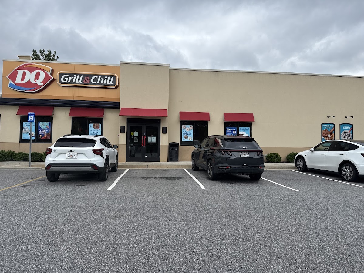 Dairy Queen Grill & Chill Hickory Flat
