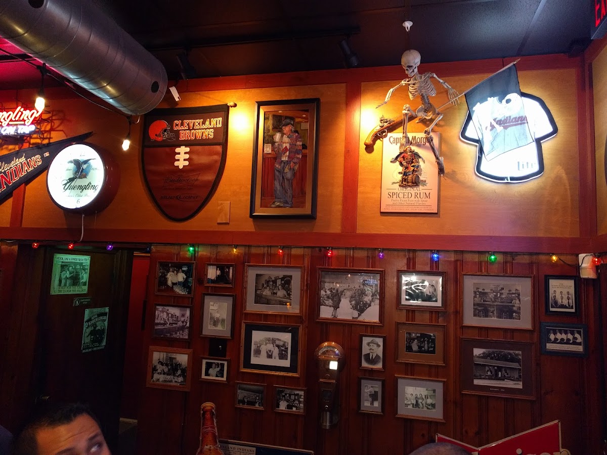 De Pompei's Broadway Gardens