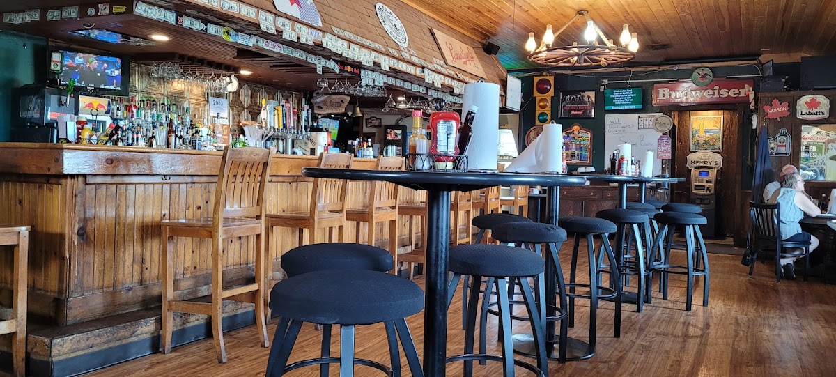 Dead Creek Saloon