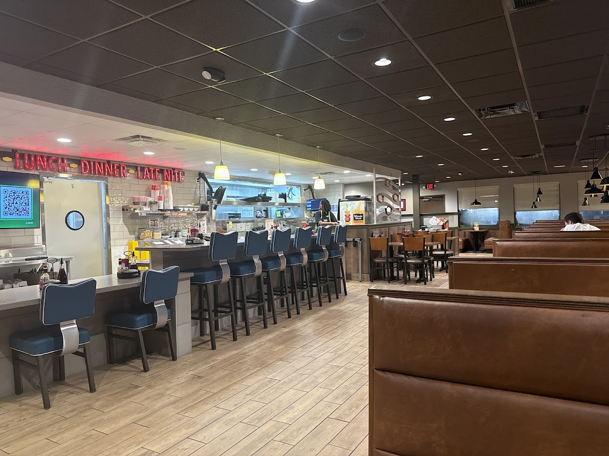 Denny's Restaurant Naples