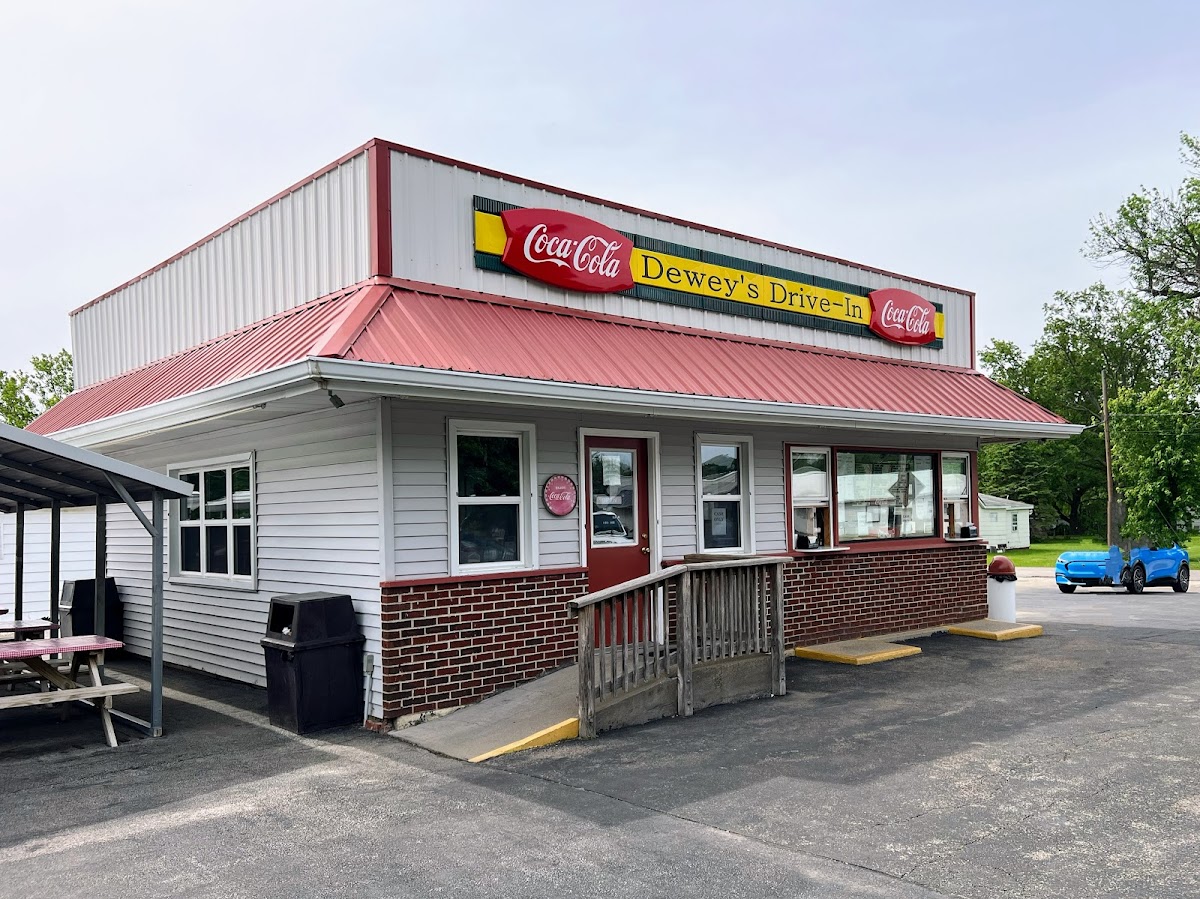 Dewey's Drive-In