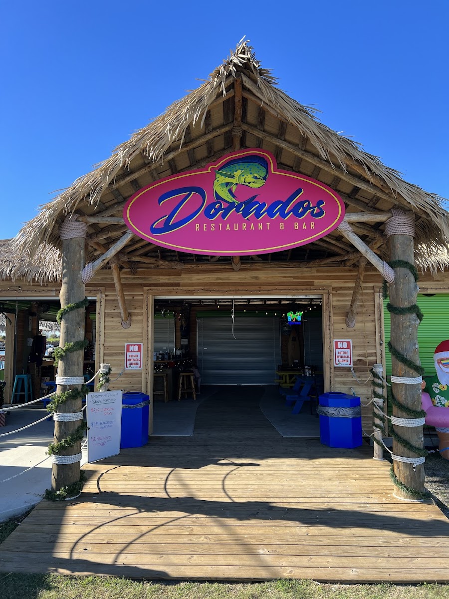 Dorado's Restaurant & Bar