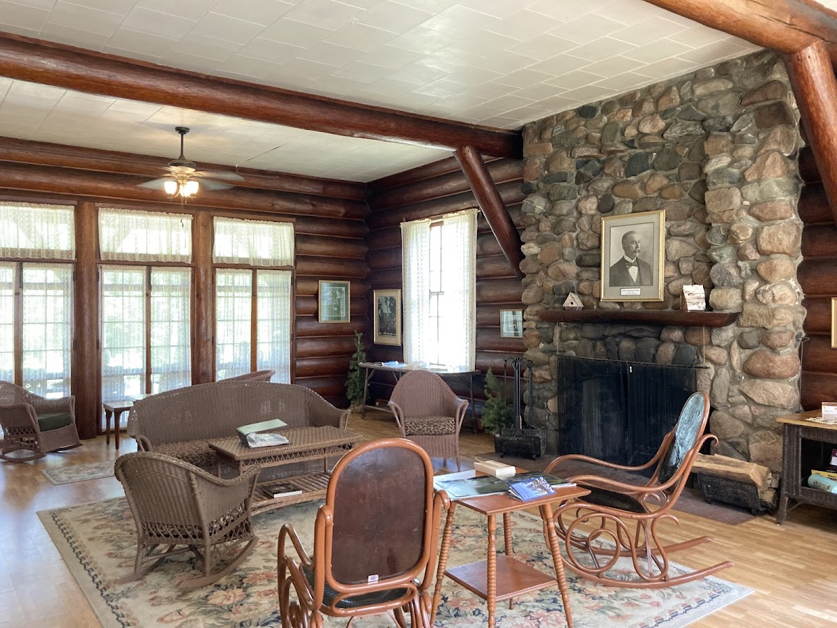 Douglas Lodge Restaurant