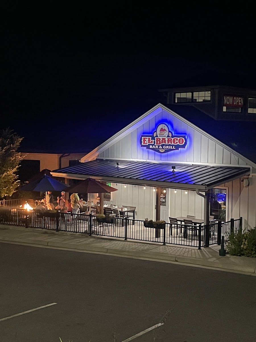 El Barco Bar And Grill