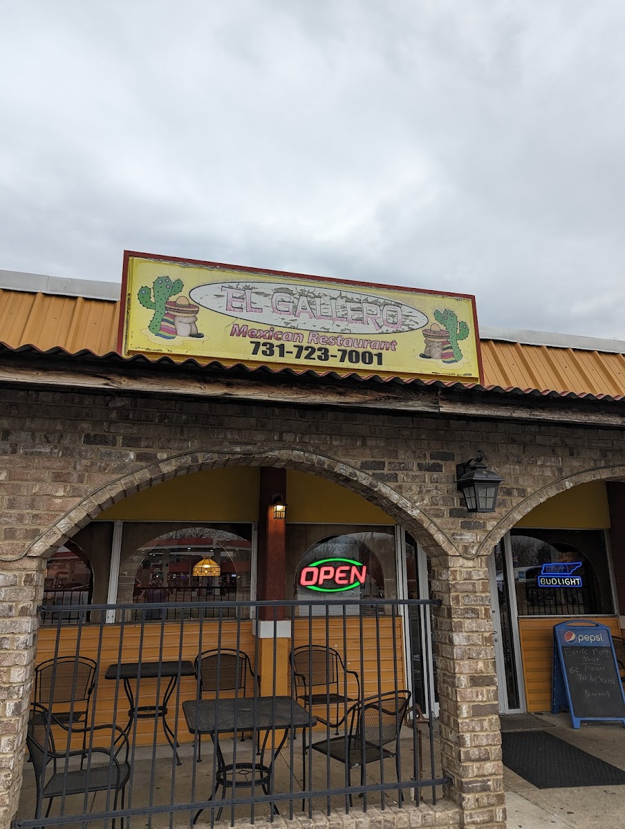 El Gallero Mexican Restaurant