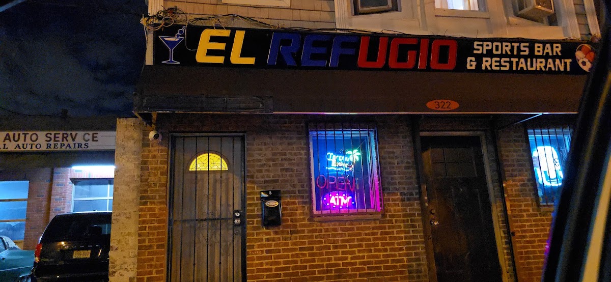 El Refugio Sports Bar & Restaurant