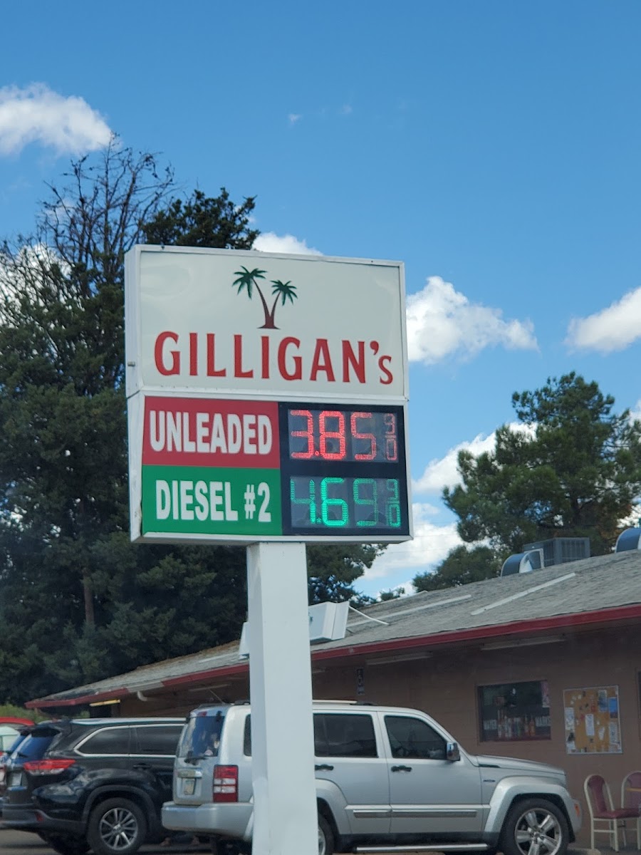 Gilligan’S Mayer Market