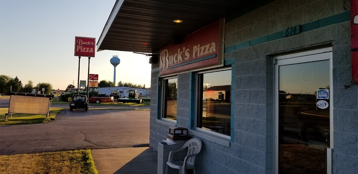 Gina's Pizzeria