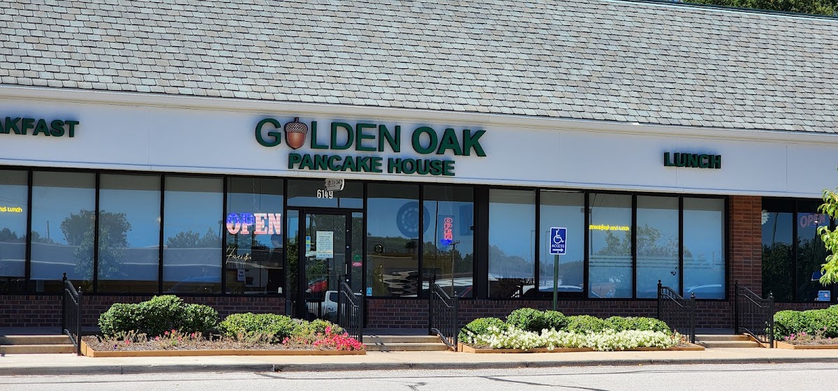 Golden Oak Pancake House - St. Peters
