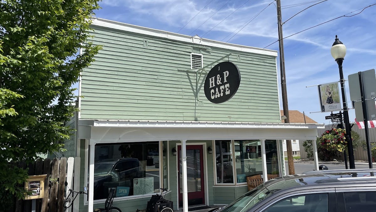 H & P Cafe