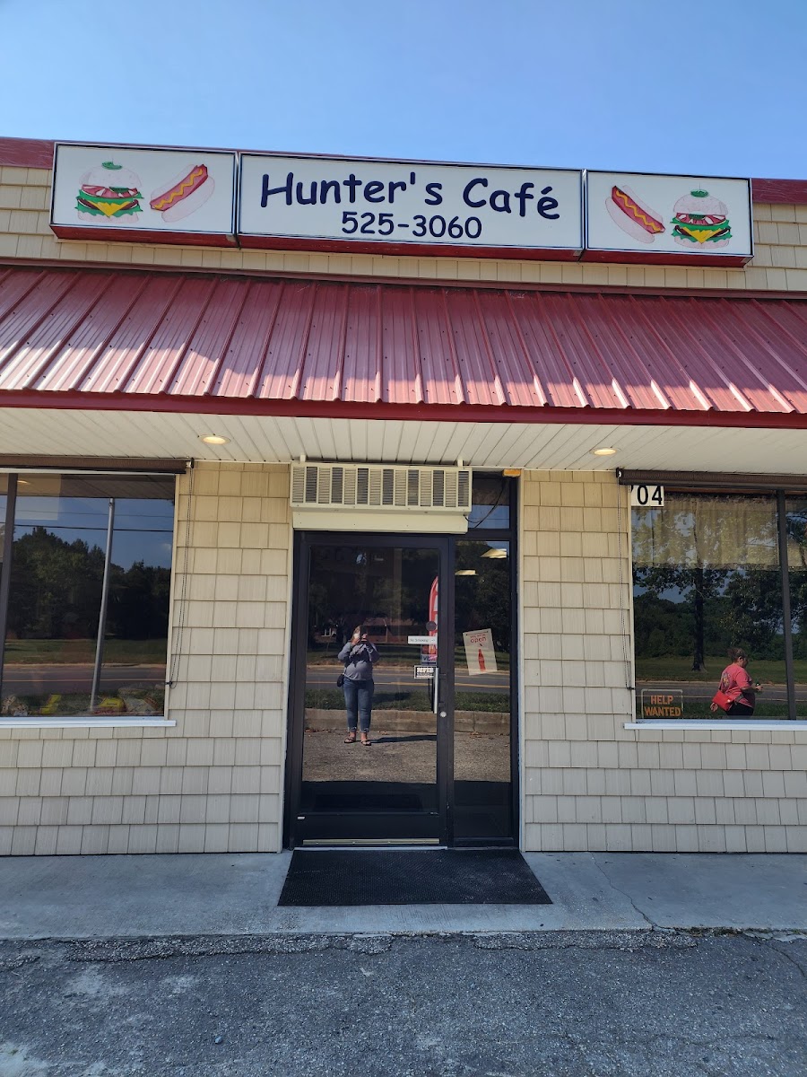 Hunter's Cafe