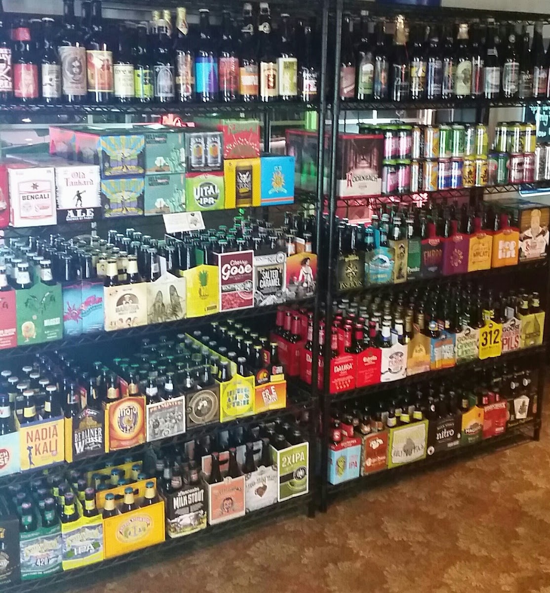 Jerzee's Sports Bar & Pizzaria