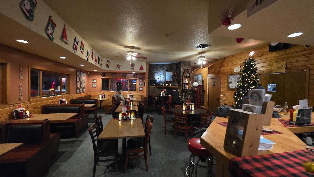 Knob & Kettle Restaurant And Lounge