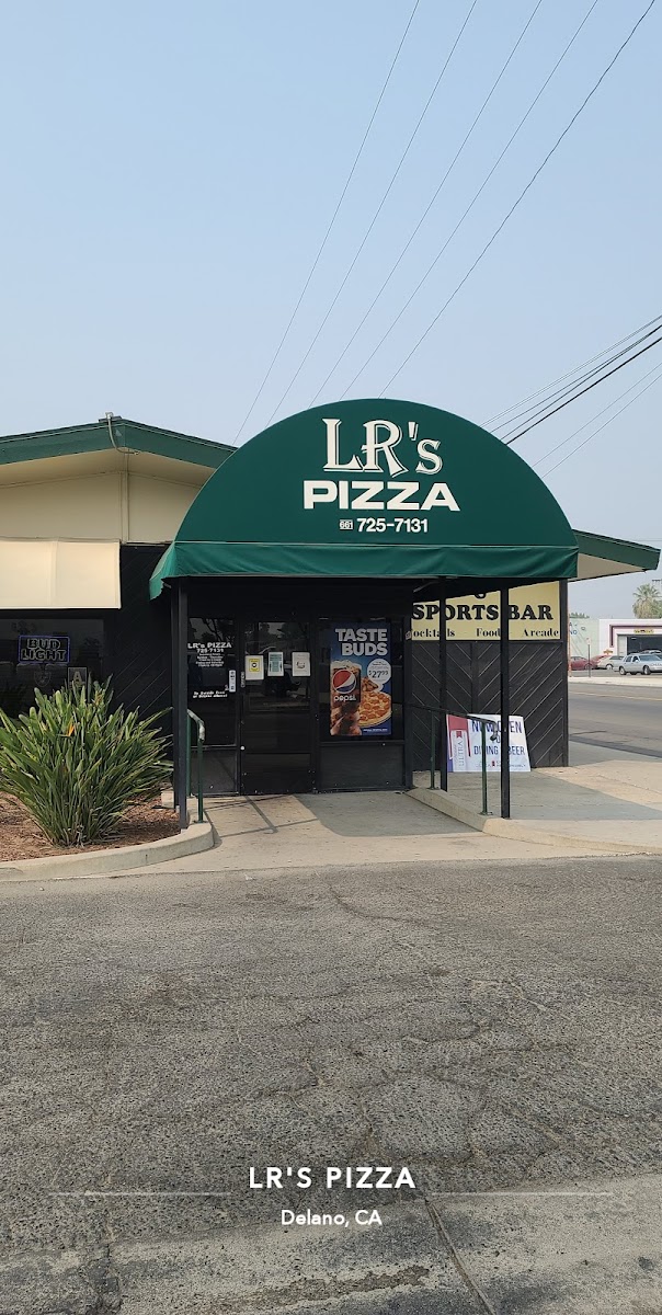 L R's Pizza