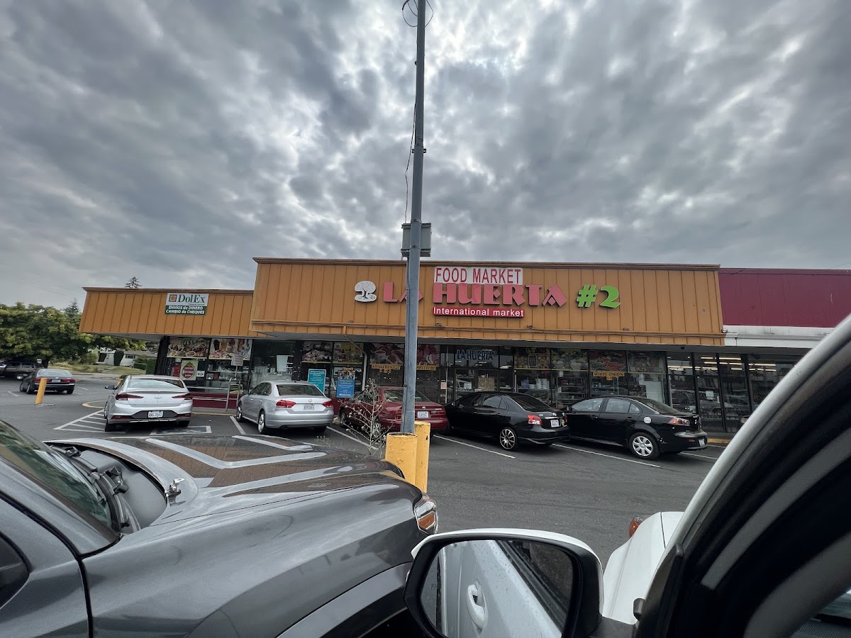 La Huerta 2 International Market