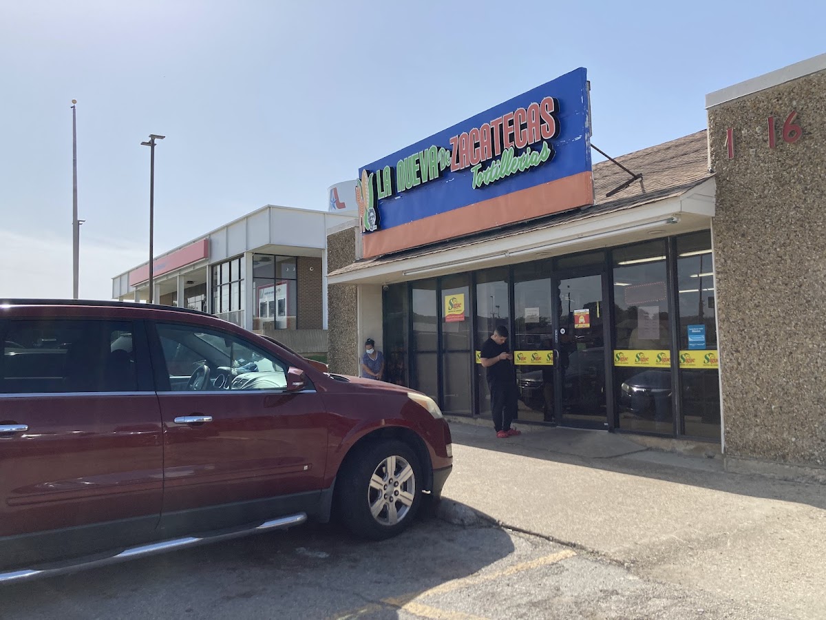 La Nueva Tortilleria Y Restaurant