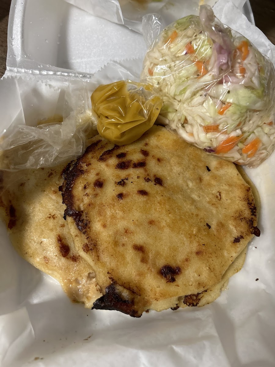 La Perlita De San Miguel Pupuseria