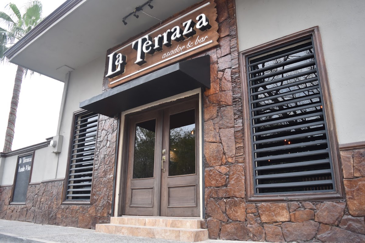La Terraza Asador & Bar
