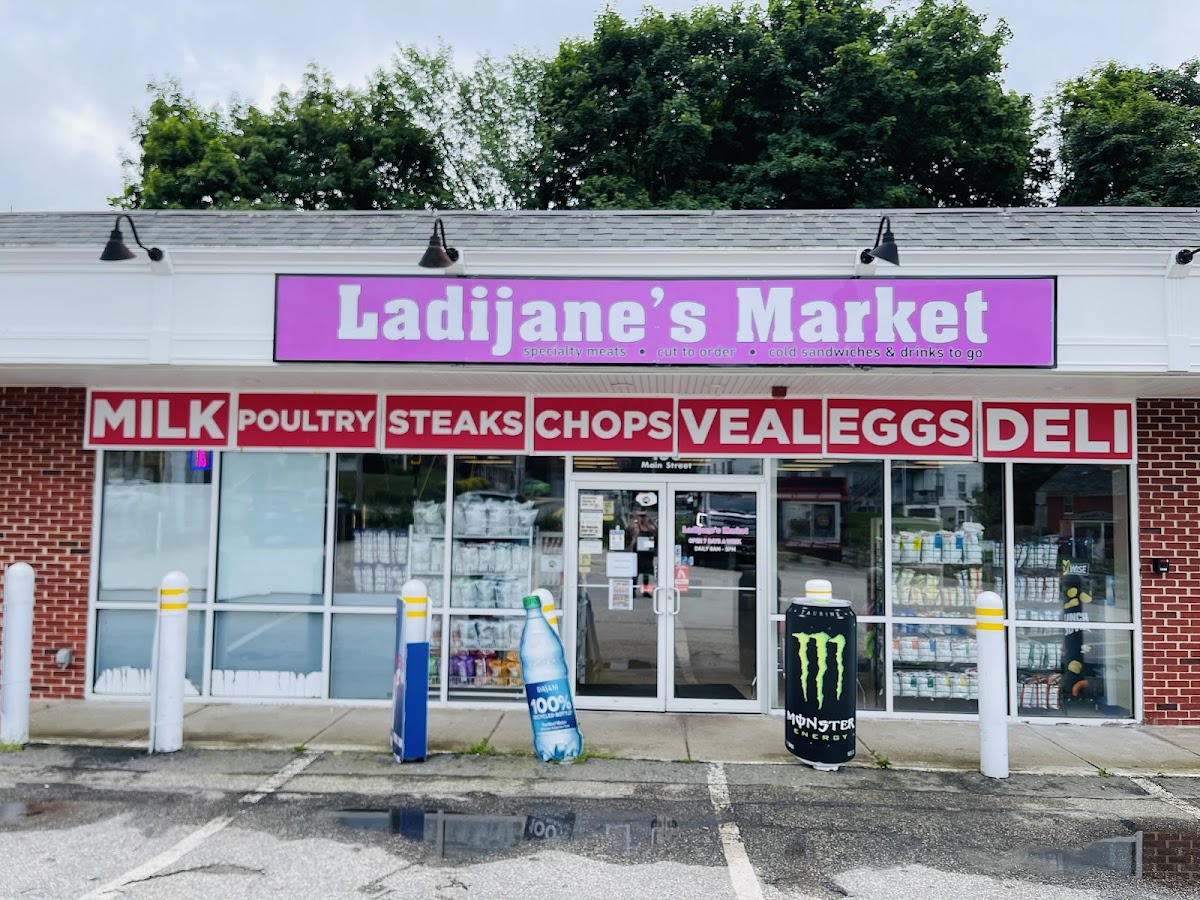 Ladijanes Market