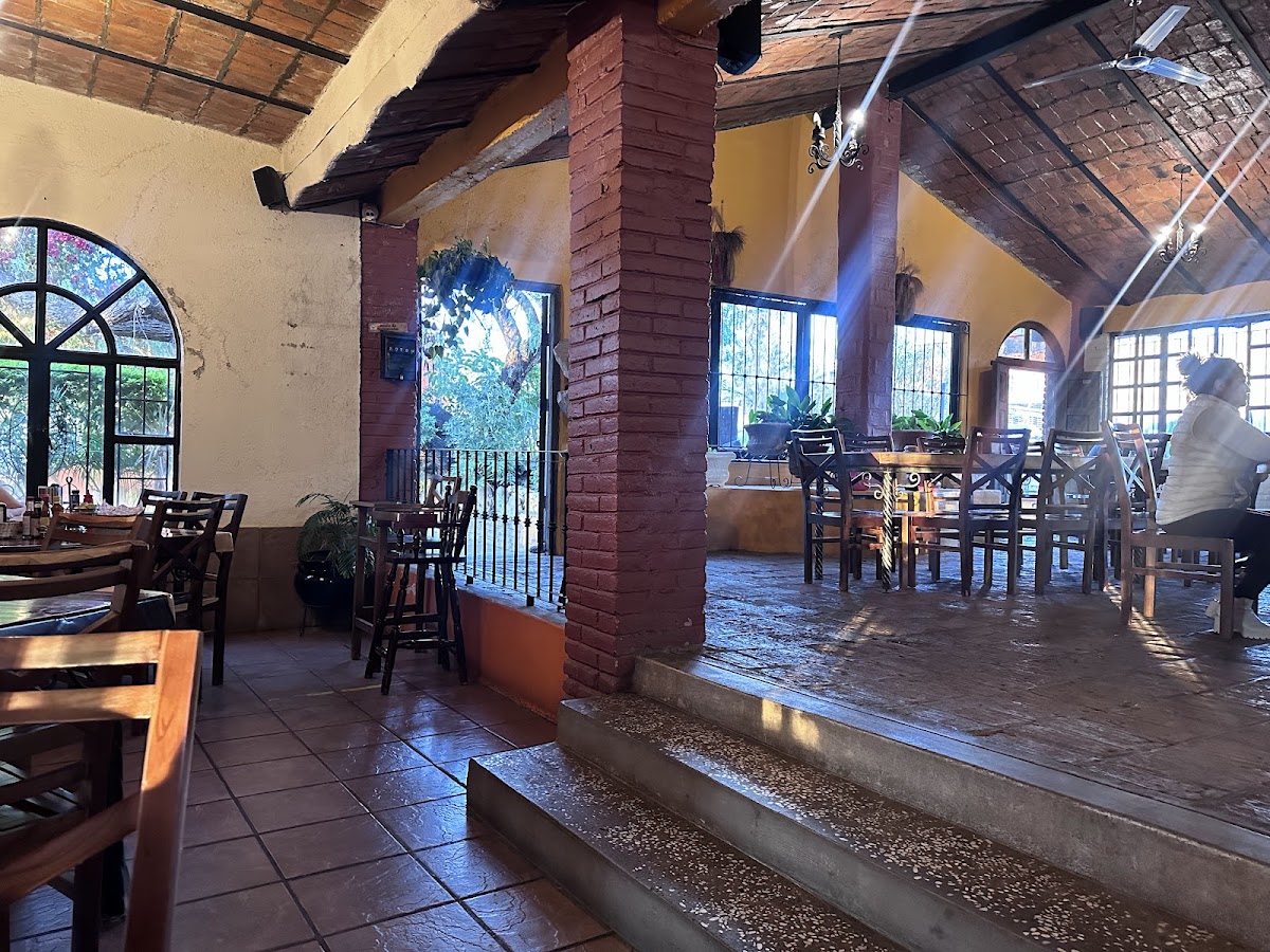 Las Trancas Restaurant Bar