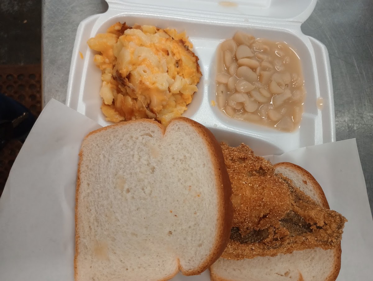 Lil’ Mama’S Full Moon Cafe’