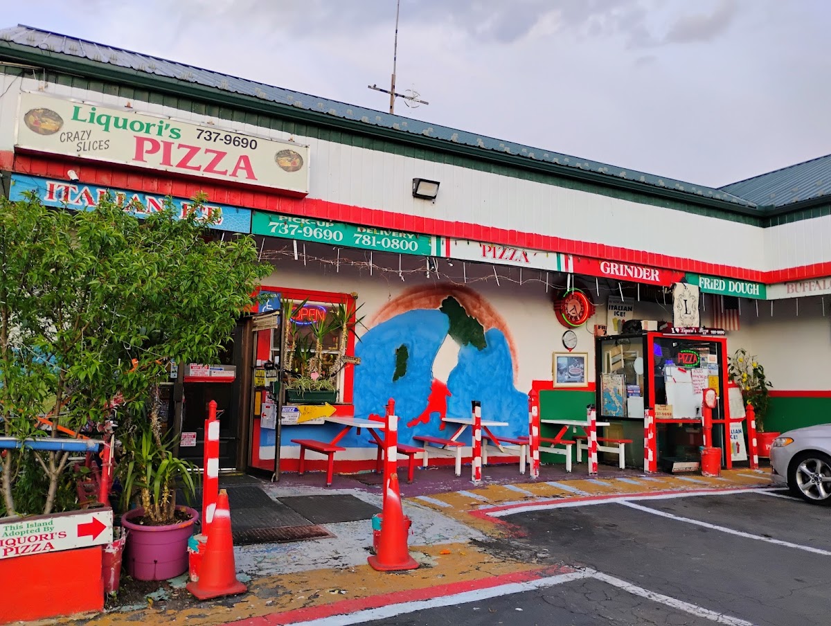 Liquori's Pizza