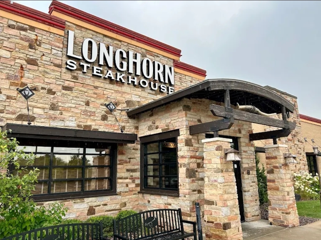 Longhorn Steakhouse Greendale