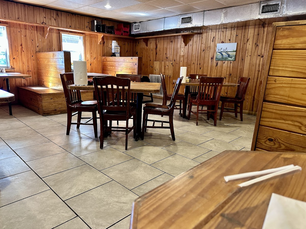 Los Jarritos Mexican Restaurant