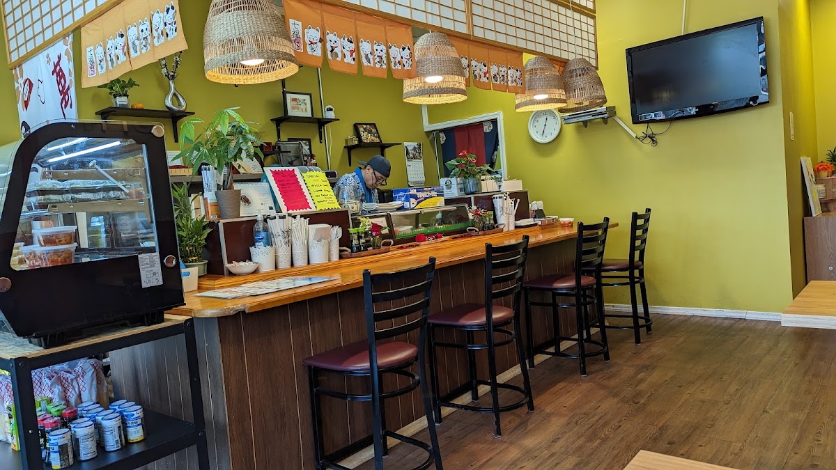 Lucky 110 Sushi