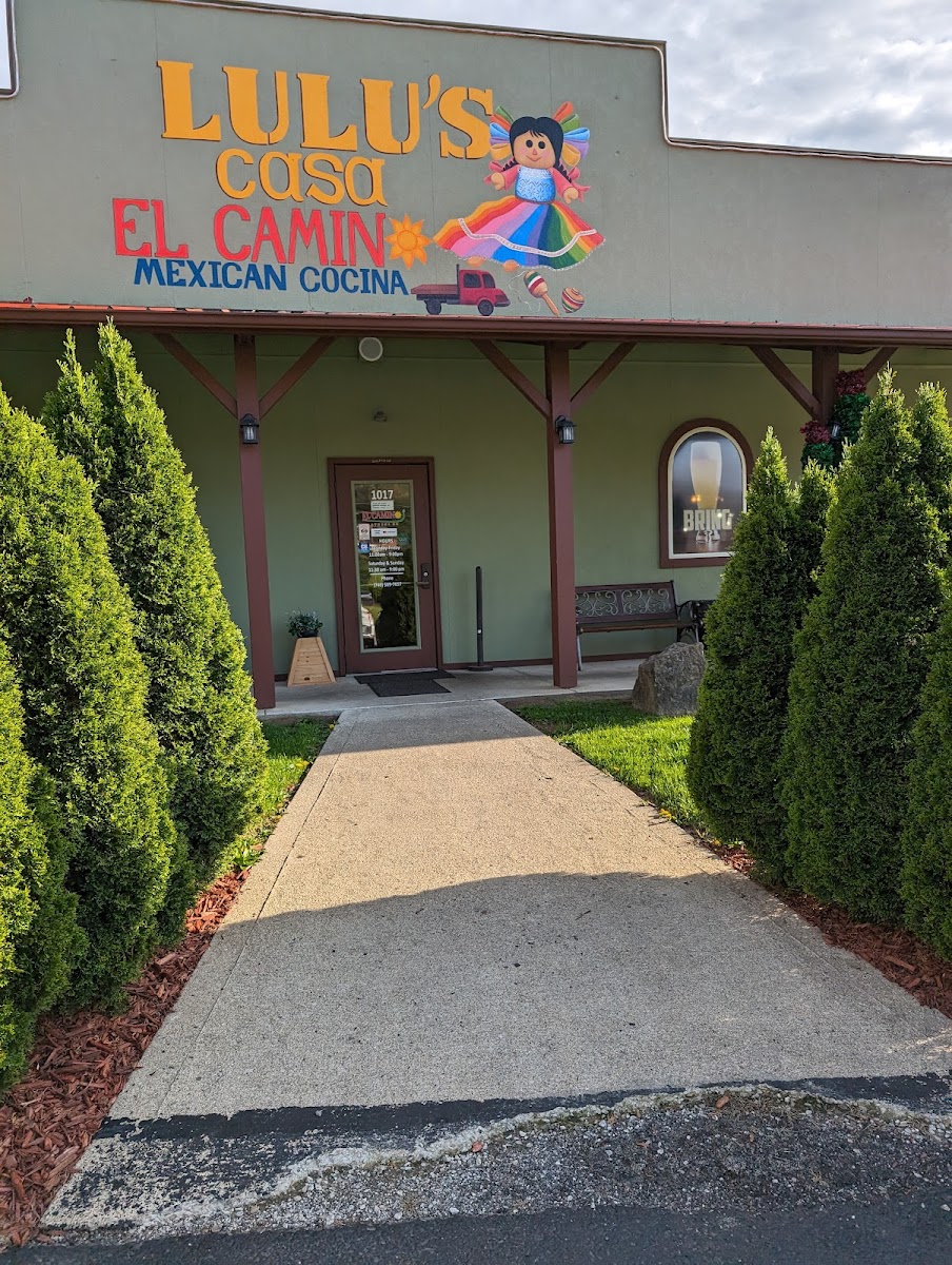 Lulu's Casa El Camino